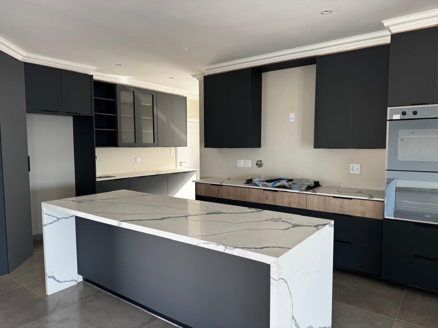 3 Bedroom Property for Sale in Jeffreys Bay Central Eastern Cape